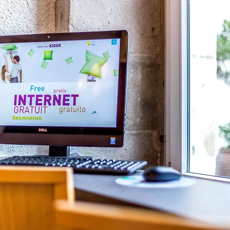 酒店 巴约讷宜必思尚品酒店 3*