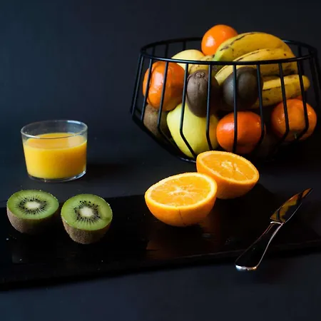 巴约讷宜必思尚品酒店