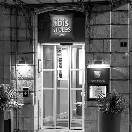 Ibis Styles Hotell 3*