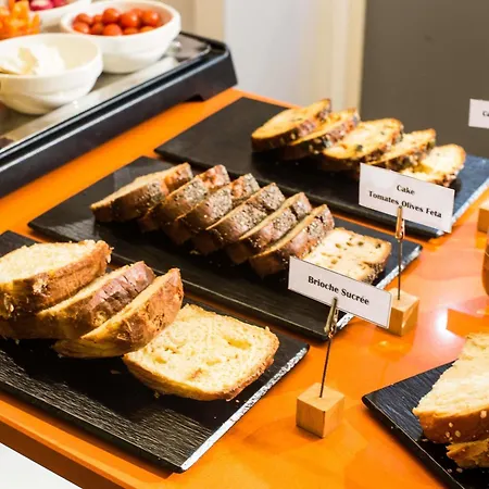 巴约讷宜必思尚品酒店 巴约讷