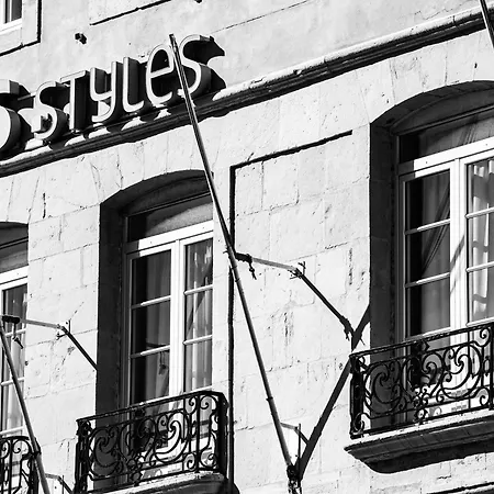 Ibis Styles באיון