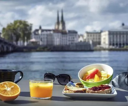 Ibis Styles 3* 바욘