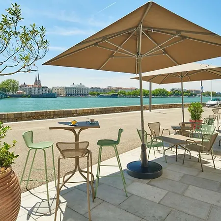 イビス スタイルズ ホテル バイヨンヌ