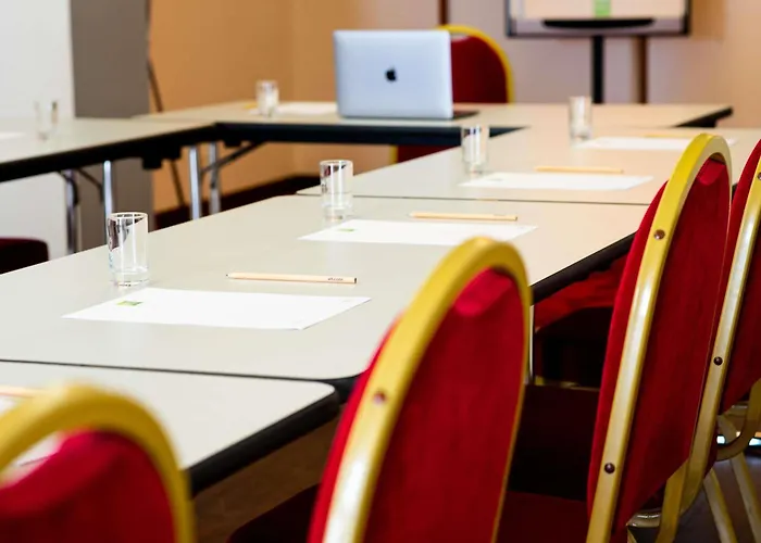 Ibis Styles بايون