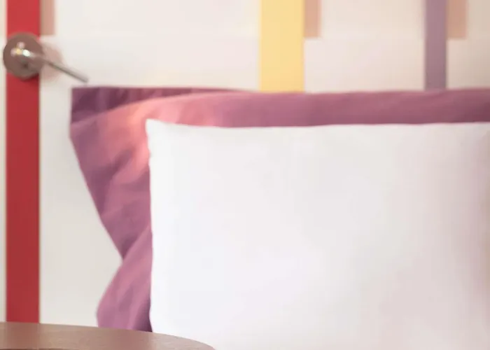 Ibis Styles Бейонн