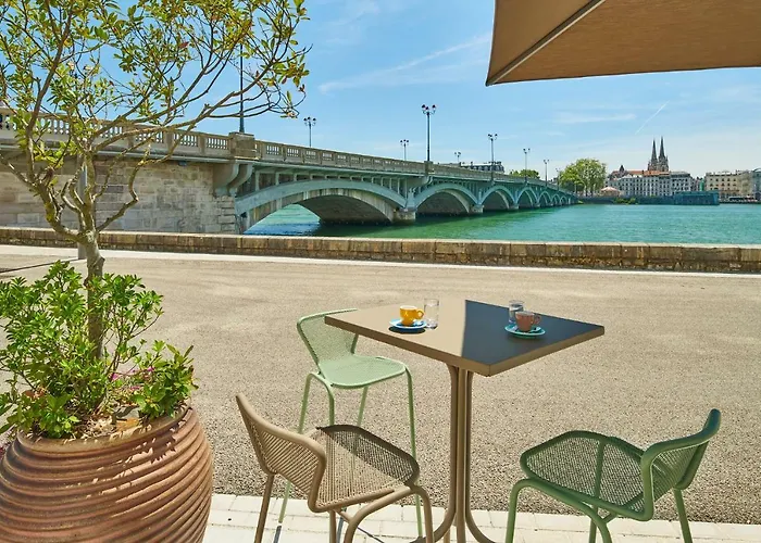 Ibis Styles Отель